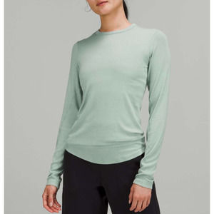 NWT lululemon Hold Tight Long Sleeve Shirt Size 12 Silver Blue